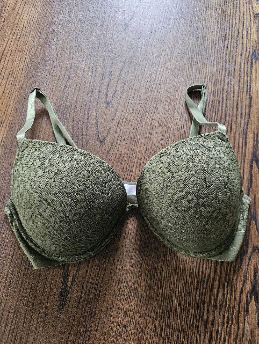 PINK Victoria's Secret Lace Wear Everywhere Super Push-Up Bra Size Womens 34D